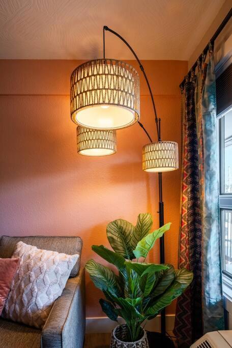 Pet Friendly Boho Condo With Pool--Fitness Center--Next To The Branson Landing--Close To Convention Center And Kanakuk Ngoại thất bức ảnh