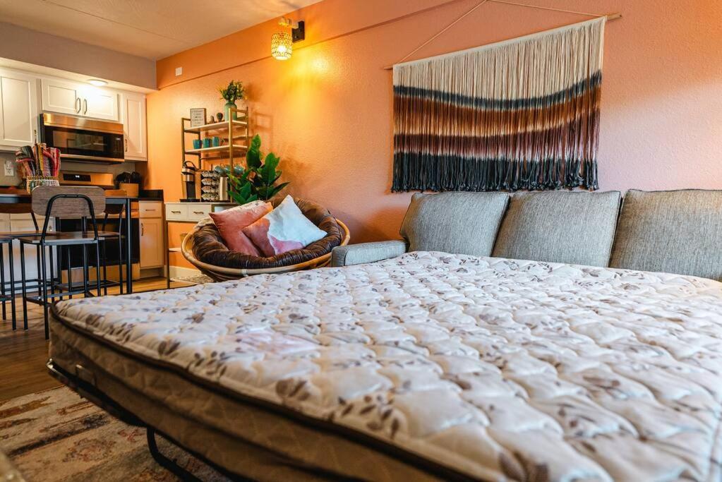 Pet Friendly Boho Condo With Pool--Fitness Center--Next To The Branson Landing--Close To Convention Center And Kanakuk Ngoại thất bức ảnh